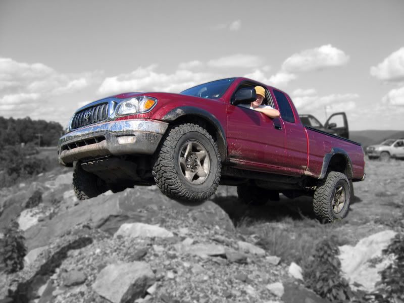 IMAGE: http://i30.photobucket.com/albums/c302/amishclark/bwcolortruck-1.jpg