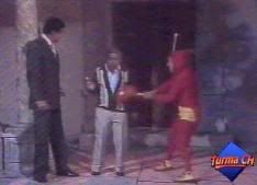 Chapolin contando a história de uma vendedora de flores