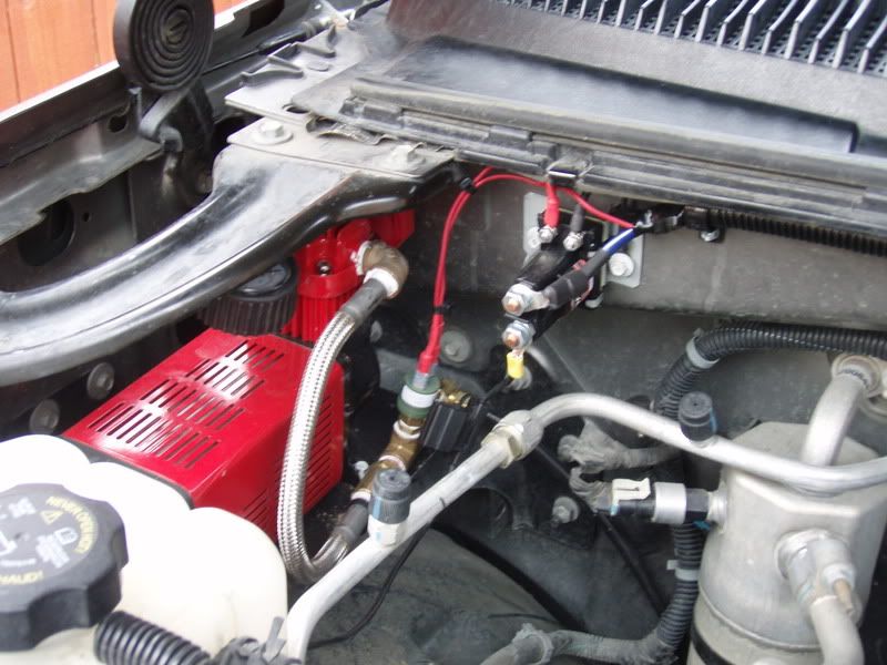Where to mount Firestone compressor for air bags? - Pirate4x4.Com : 4x4