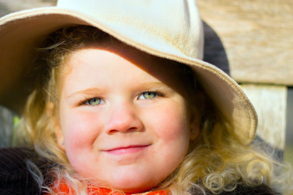 IMAGE: http://i30.photobucket.com/albums/c303/winters19/Photography/aubryhat.jpg