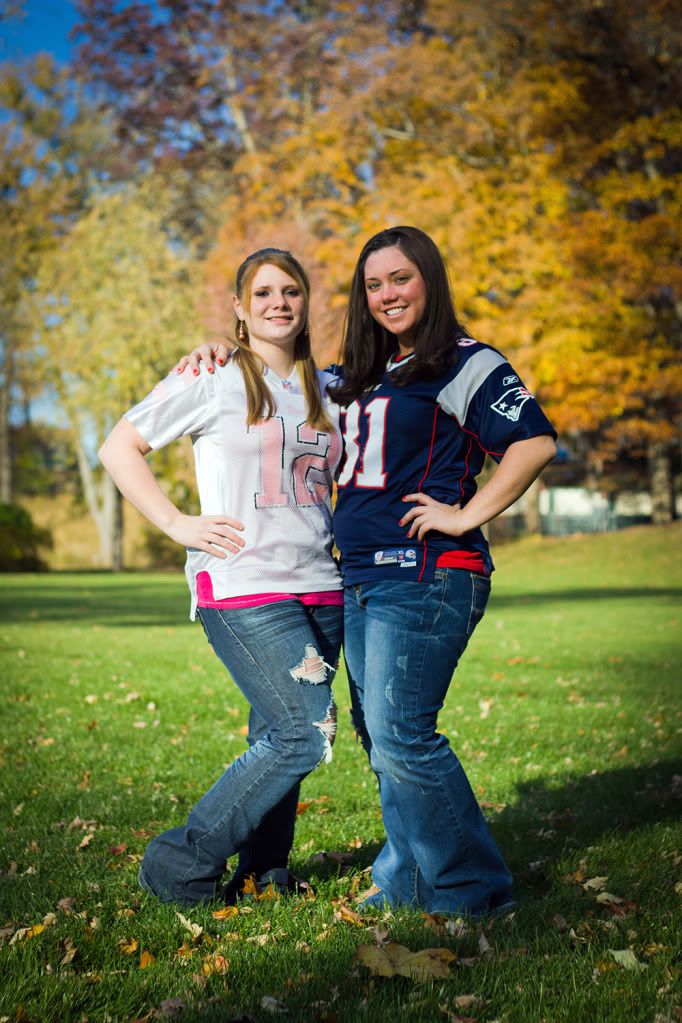 IMAGE: http://i30.photobucket.com/albums/c303/winters19/Photography/sistersd.jpg