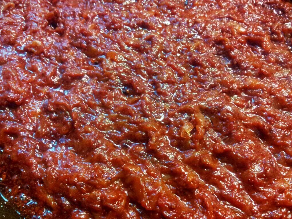 vindaloopastefrying_zps8b0e851f.jpg