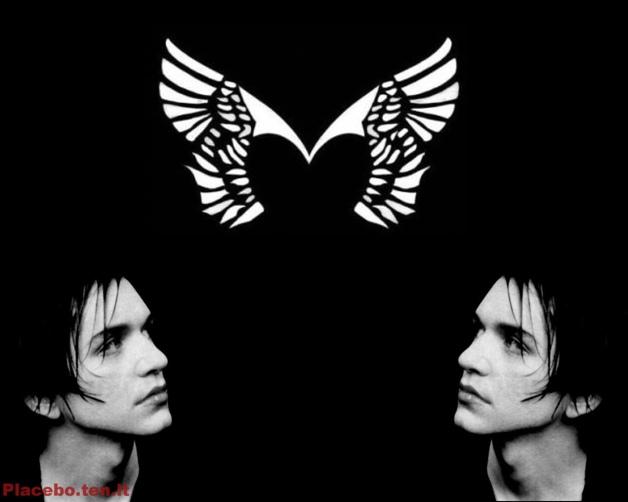 Obrázok “http://i30.photobucket.com/albums/c309/fearfatabefor/placebo.jpg” sa nedá zobraziť, pretože obsahuje chyby.