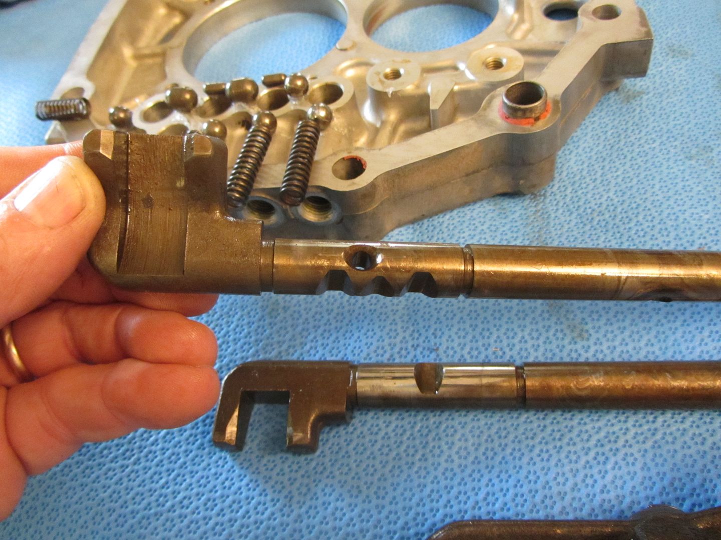 AX 15 Interlock pins/plugs and shift rail photo tutorial