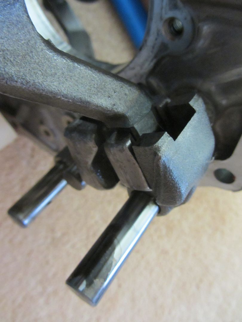 AX 15 Interlock pins/plugs and shift rail photo tutorial