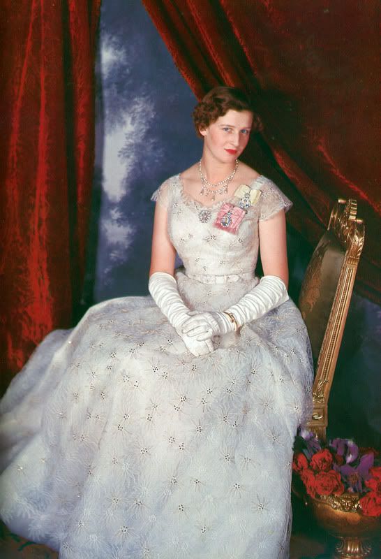 queen elizabeth ii coronation 1953. As well as that of Elizabeth