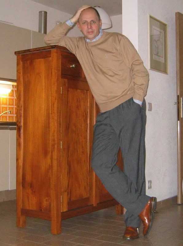teak_kast.jpg