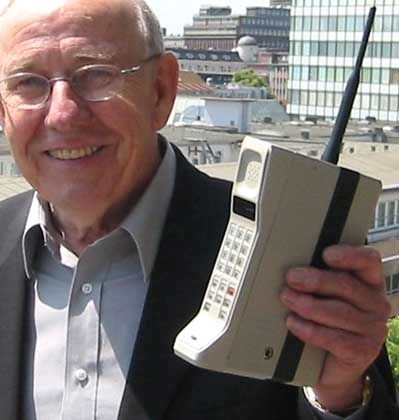 A030625_RUDI_KROLLOP_MOTOROLA-DYNAT.jpg