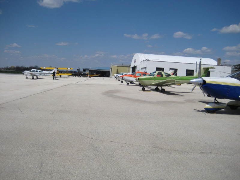 BeechAeroClub038.jpg