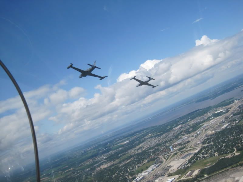 EAA2009210.jpg