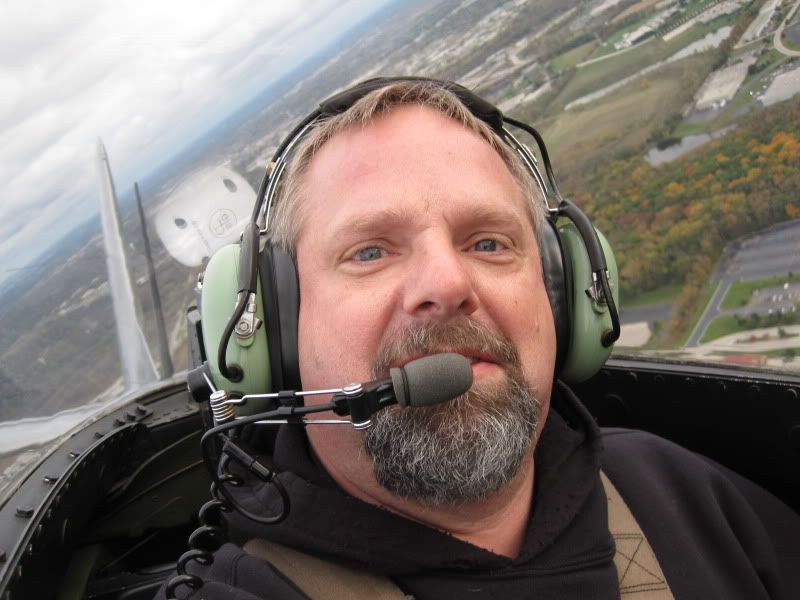 FlyinintheMustang009.jpg