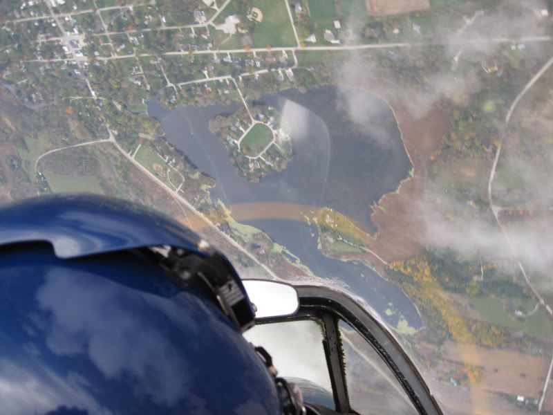 FlyinintheMustang015.jpg