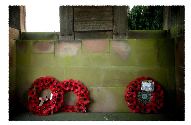 IMAGE: http://i30.photobucket.com/albums/c323/agrimreaper/NATURE%20-%20LANDSCAPES/marstonchurchpoppyweb.jpg