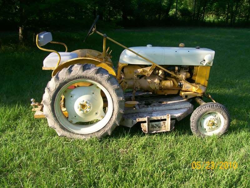 Any adjustable seats mods for Cubs? Farmall Cub