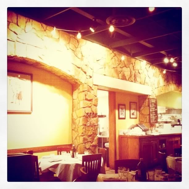 Stories at my fingertips Date Night: Macaroni Grill