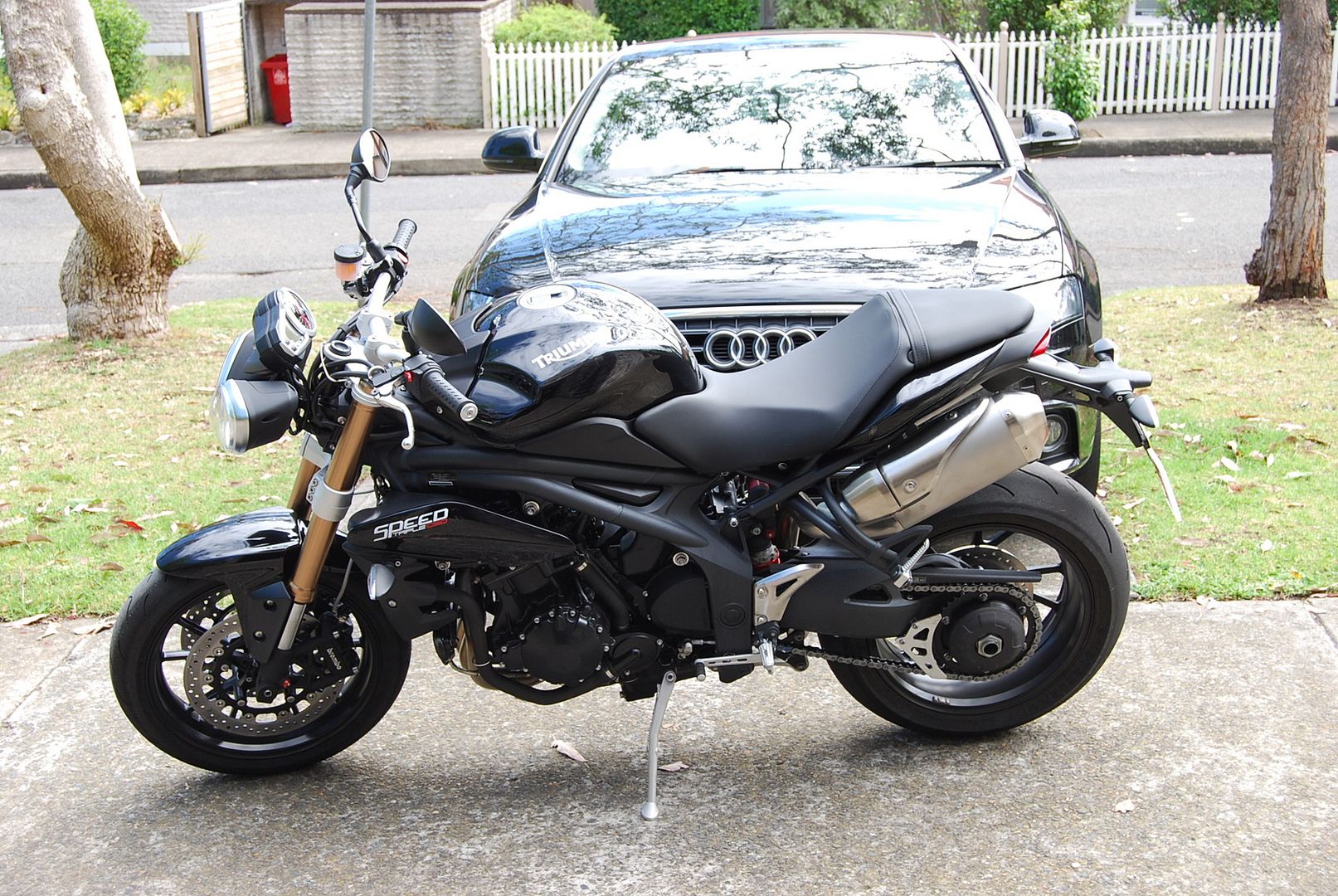 triumph speed twin akrapovic