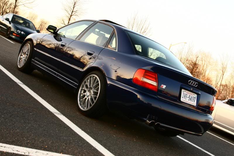 http://i30.photobucket.com/albums/c330/kevinmartensen/Audi%20S4%20FOR%20SALE/IMG_3327.jpg