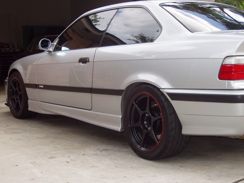 bmw113.jpg