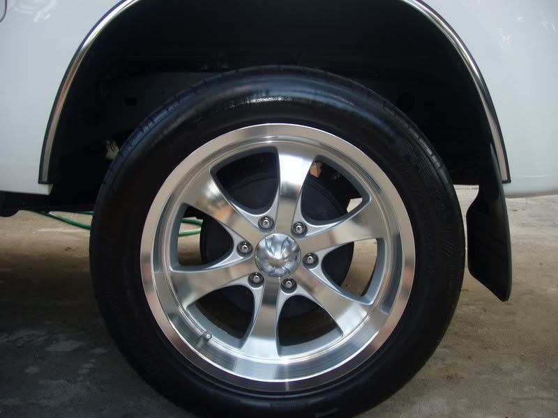 bmw158.jpg