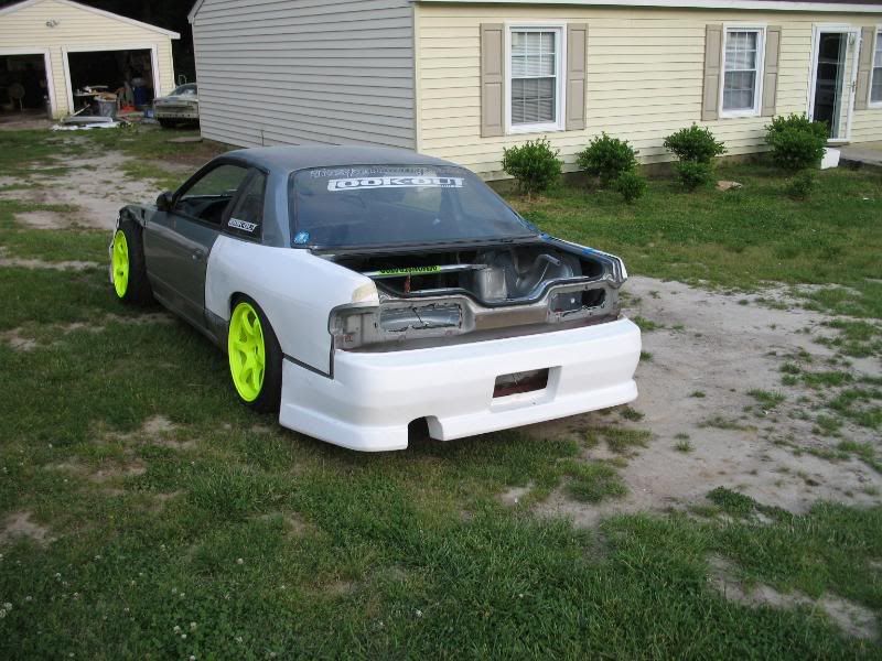 http://i30.photobucket.com/albums/c333/ballinnmiami240sx/s13coupefresh/coupe13020.jpg