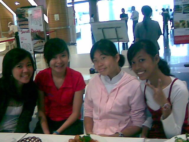 Photo Sharing and Video Hosting at Photobucket