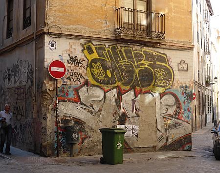 Granada photo 320-Graffiti_Granada_zps0o1esktj.jpg