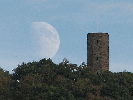 Krausberg Tower Moon photo 73-Mond_Krausbergturm_Dernau_zpsdvnseew9.jpg