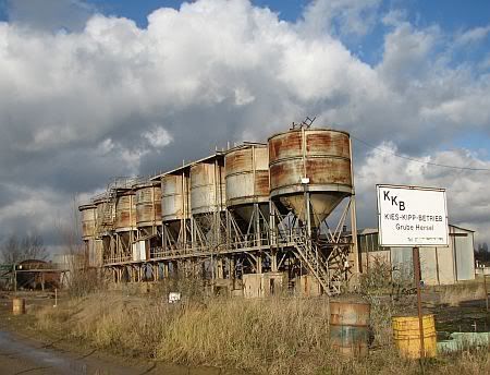 Hersel Ruins of Gravel Factory