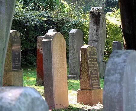 Jew Cemetery Botzdorf
