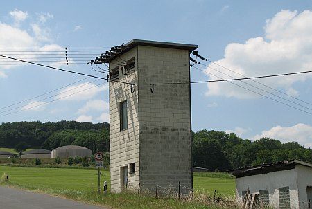 Trafo Station Niederbettingen photo 19-Trafostation_Niederbettingen_zps4f6e4b7f.jpg