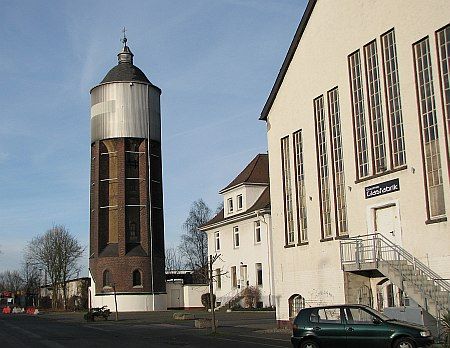 Water Tower Glas Factory near Bad Breisig photo 15-Wasserturm_Glasfabrik_SE_Sinzig_zps4aa53a4f.jpg