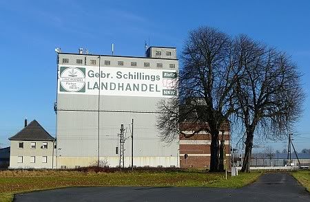 Factory east of Nievenheim