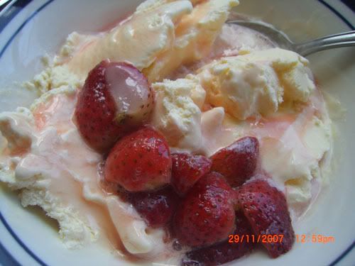 Strawberry Flaumbey