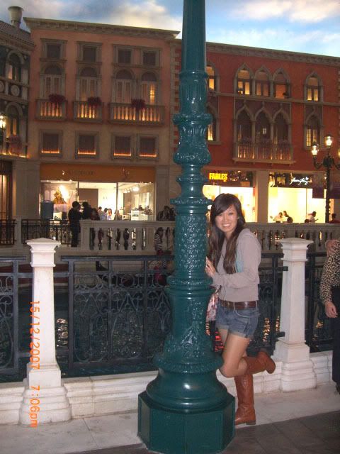 I'm in Venice!! lol not.. just inside The Venetian