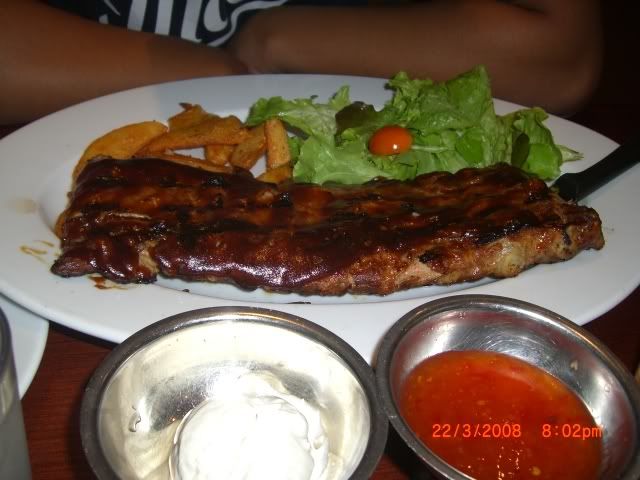 ALLAN THE PIG HAHAHA GET IT? PORK RIBS!