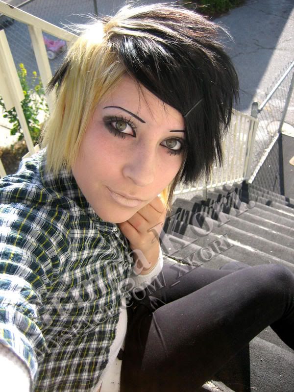 EMO Hairstyles: Emo Hair For Girls