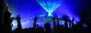 [img width=379 height=138]http://i30.photobucket.com/albums/c346/davidsespacio/laser_light_show.jpg[/img]
