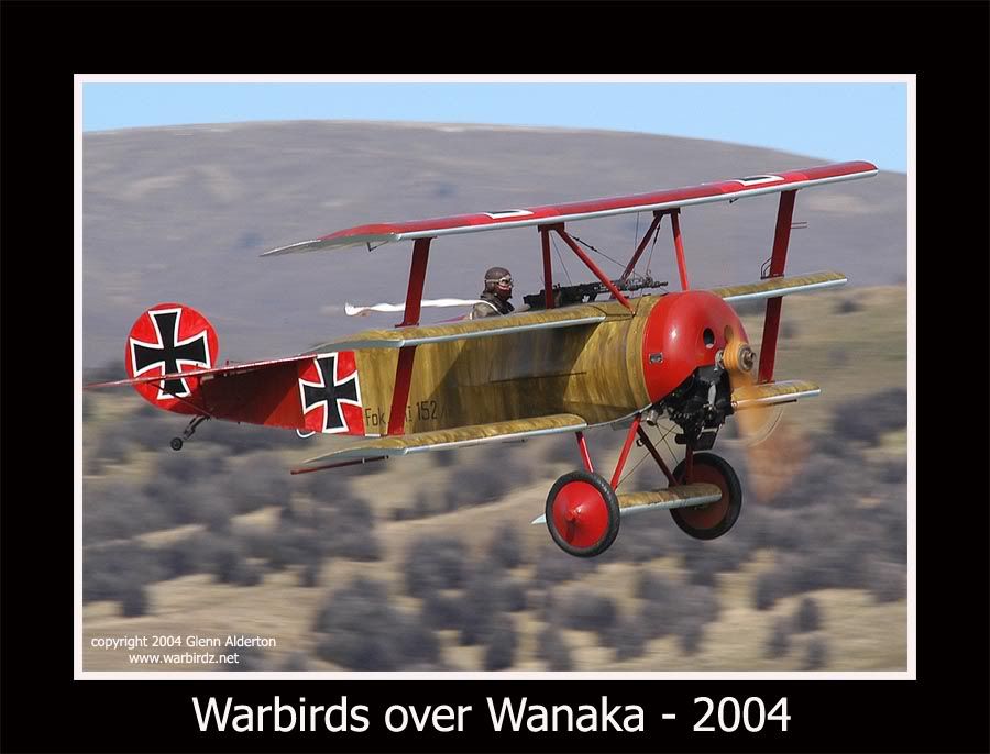 http://i30.photobucket.com/albums/c347/warbirds123/Triplanecopy.jpg