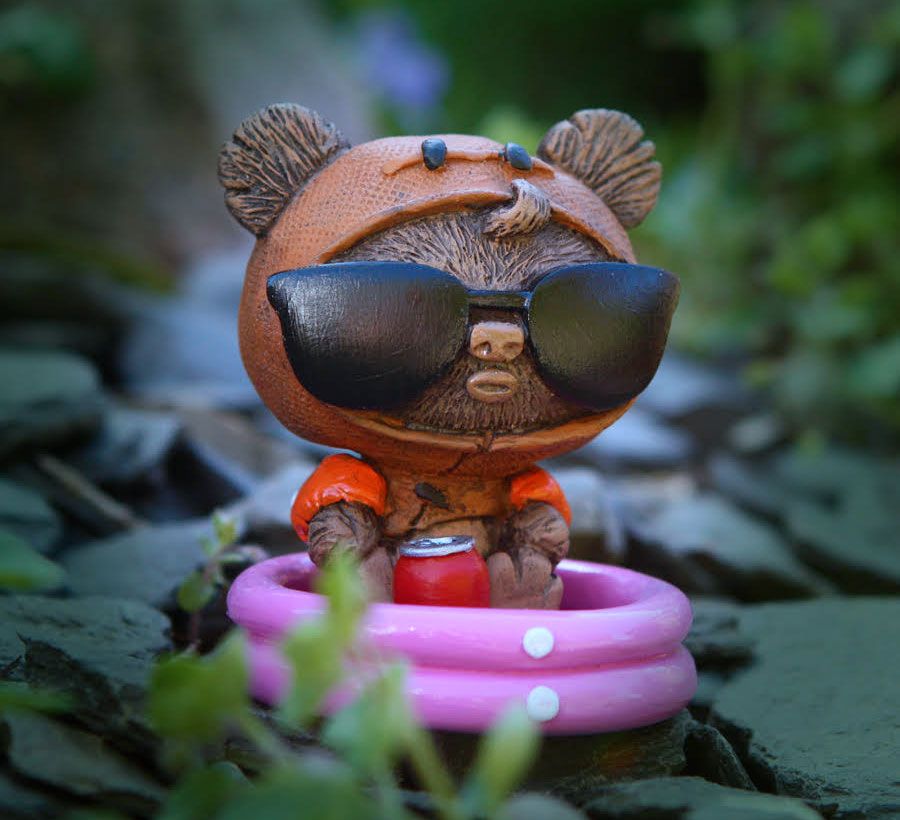 SpankyStokes, UME Toys (Rich Page), Artist, UK, Resin, GeekWok, Star Wars, The Staycationer Geekwok from UME Toys SpankyStokes, UME Toys (Rich Page), Artist, UK, Resin, GeekWok, Star Wars, The Staycationer Geekwok from UME Toys
