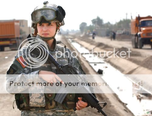 美军女兵 in iraq 美军女兵 in iraq